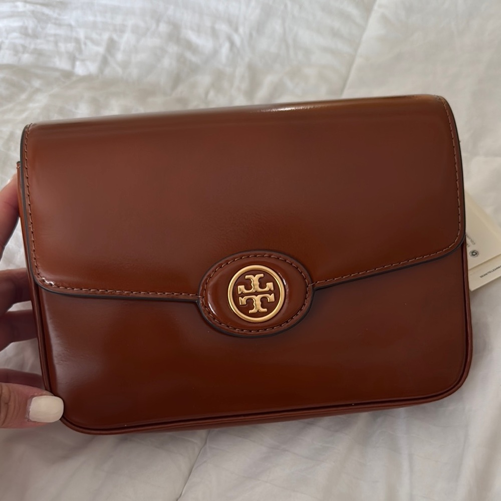 Tory Burch Cognac Leather Crossbody Bag with Gold Logo NWT